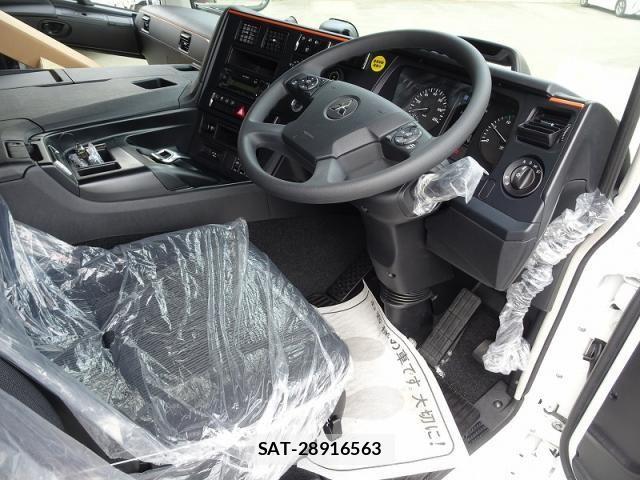 Mitsubishi GREAT 2026-04 8159317-13