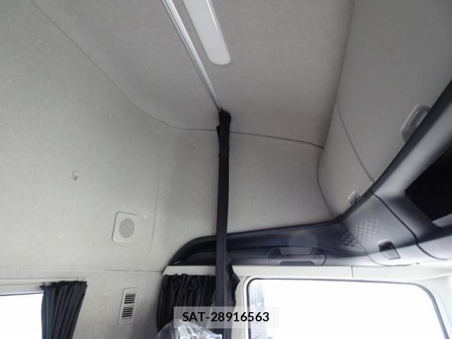 Mitsubishi GREAT 2026-04 8159317-16