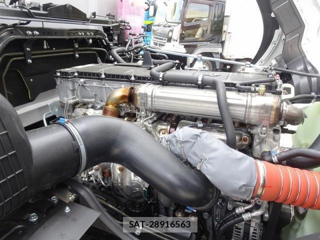 Mitsubishi GREAT 2026-04 8159317-26