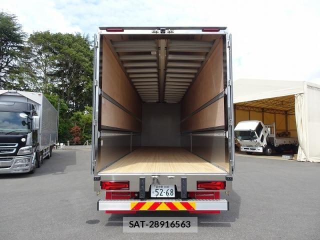 Mitsubishi GREAT 2026-04 8159317-6