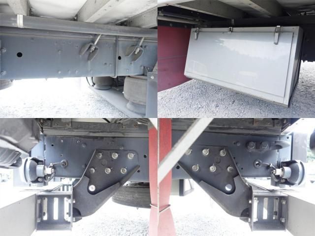 Mitsubishi GREAT 2017-02 8186448-16