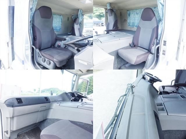Mitsubishi GREAT 2017-02 8186448-18