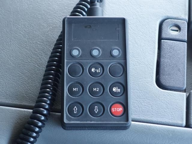 Mitsubishi GREAT 2017-02 8186448-21
