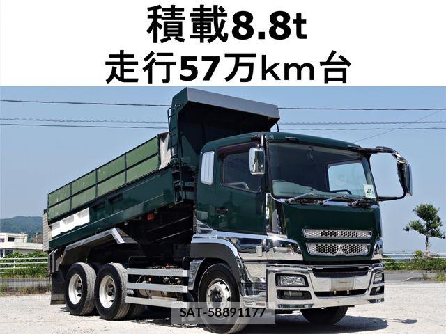 Mitsubishi GREAT 2014-12 8210481-0