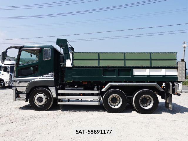 Mitsubishi GREAT 2014-12 8210481-10
