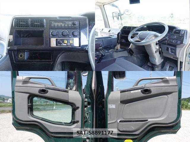 Mitsubishi GREAT 2014-12 8210481-24