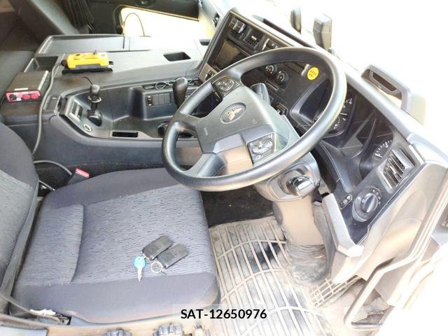 Mitsubishi GREAT 2024-03 8210479-10