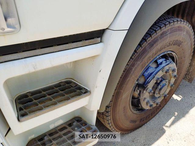 Mitsubishi GREAT 2024-03 8210479-18