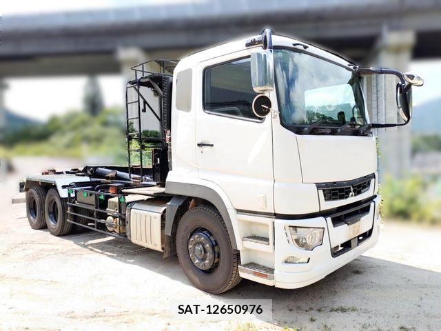 Mitsubishi GREAT 2024-03 8210479-1