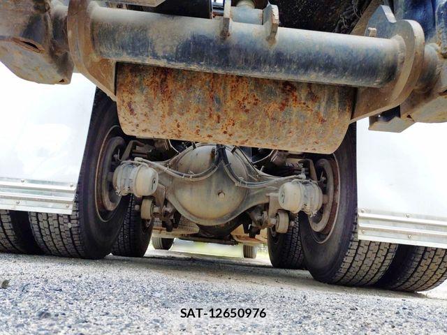 Mitsubishi GREAT 2024-03 8210479-23