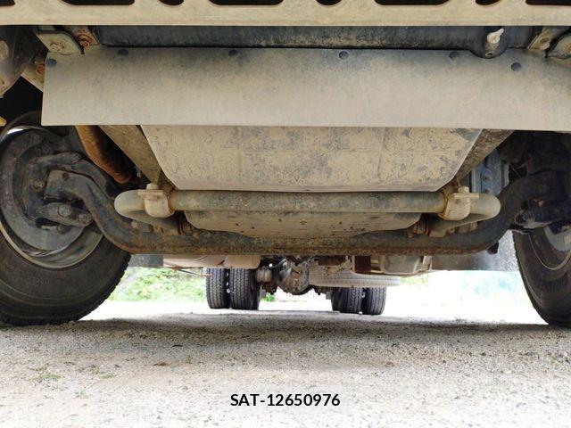 Mitsubishi GREAT 2024-03 8210479-24