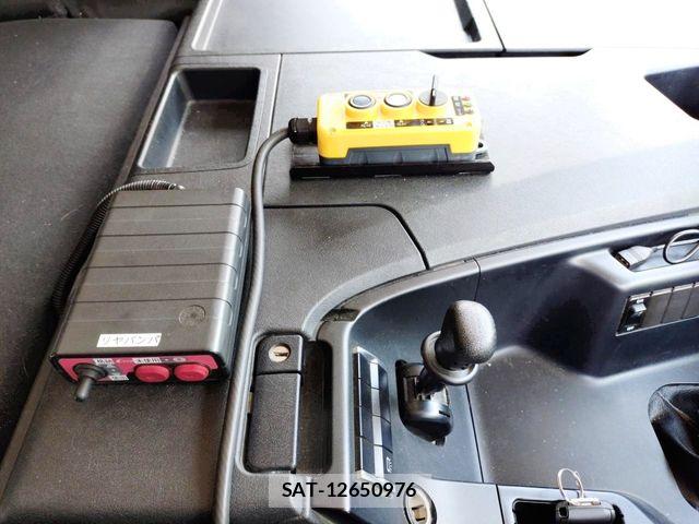 Mitsubishi GREAT 2024-03 8210479-6