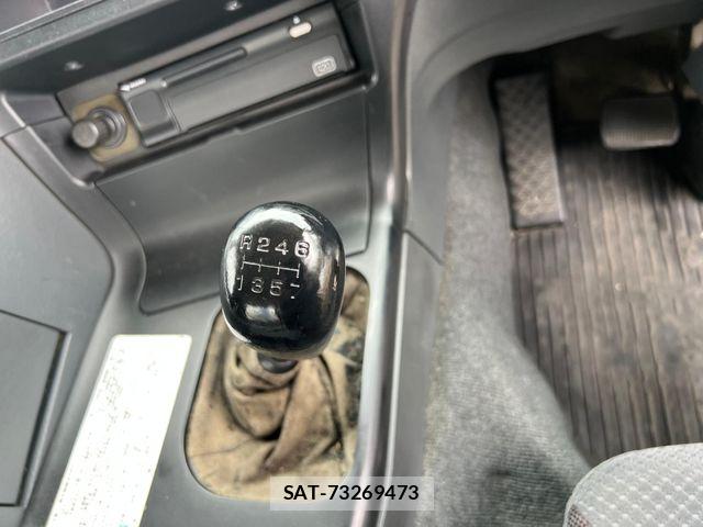 Mitsubishi GREAT 2018-04 8210480-10