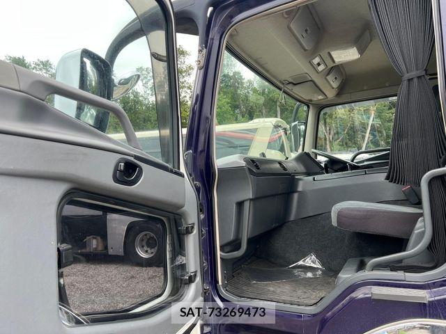 Mitsubishi GREAT 2018-04 8210480-16