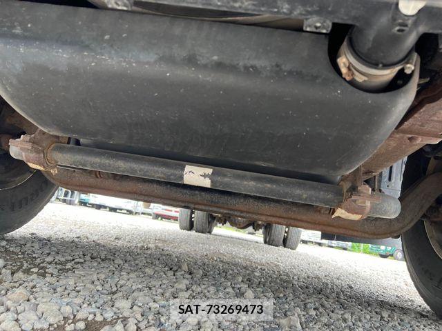 Mitsubishi GREAT 2018-04 8210480-24