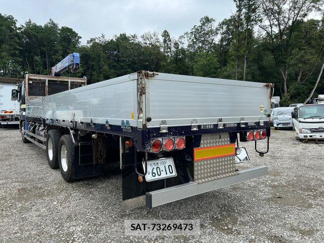 Mitsubishi GREAT 2018-04 8210480-2