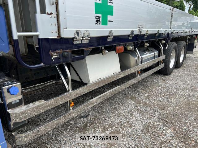 Mitsubishi GREAT 2018-04 8210480-8