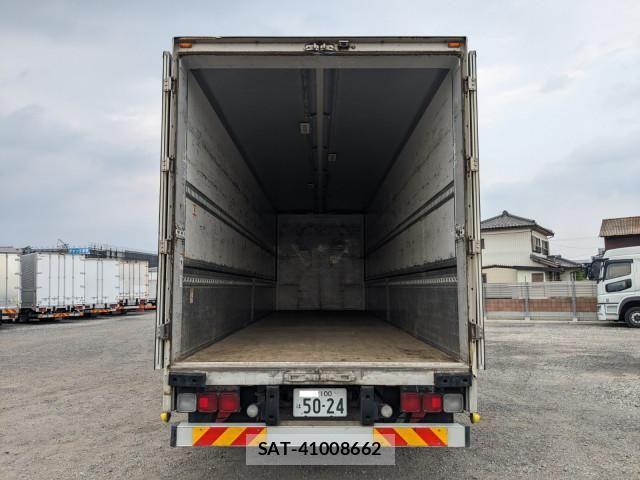 Mitsubishi GREAT 2018-03 8232001-7