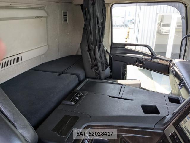 Mitsubishi GREAT 2021-03 8231995-23