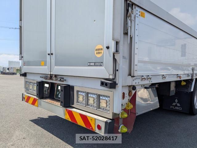 Mitsubishi GREAT 2021-03 8231995-5