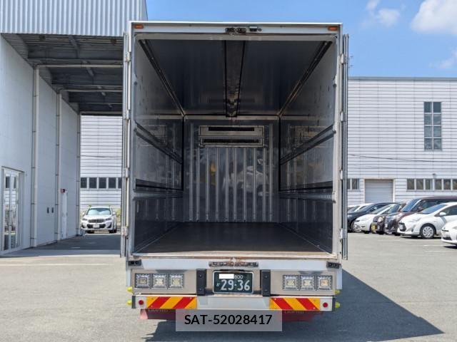 Mitsubishi GREAT 2021-03 8231995-7