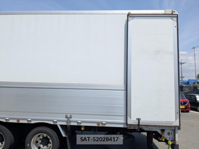 Mitsubishi GREAT 2021-03 8231995-8