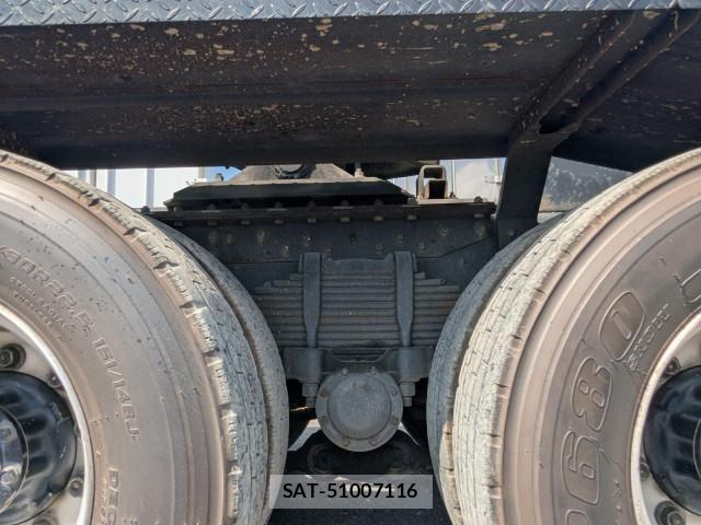 Mitsubishi GREAT 2017-06 8232002-11