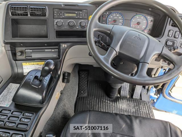 Mitsubishi GREAT 2017-06 8232002-22