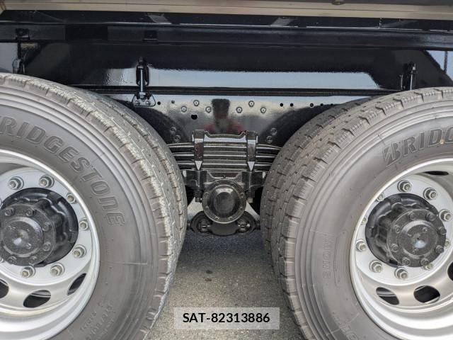 Mitsubishi GREAT 2026-03 8231984-9
