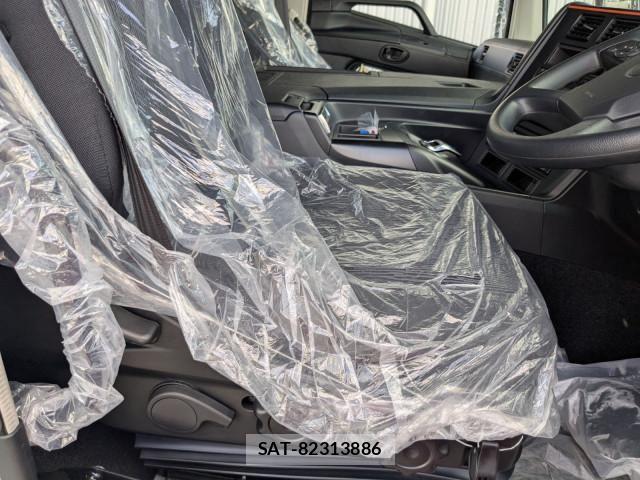 Mitsubishi GREAT 2026-03 8231984-26