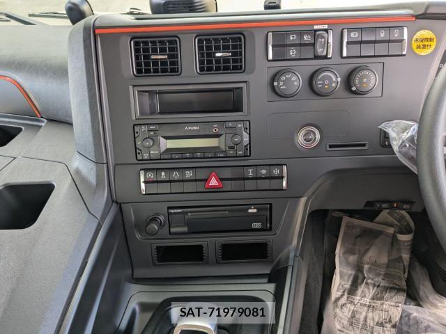 Mitsubishi GREAT 2026-03 8231983-25