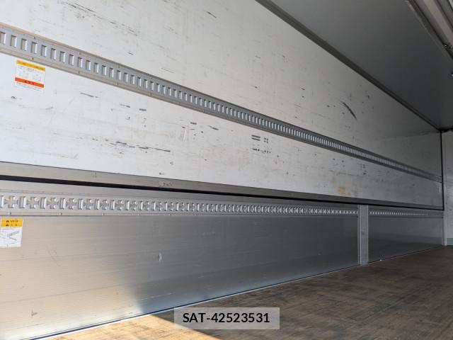 Mitsubishi GREAT 2022-12 8231989-12