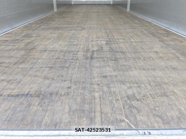 Mitsubishi GREAT 2022-12 8231989-13