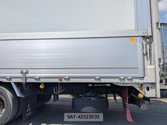 Mitsubishi GREAT 2022-12 8231989-17