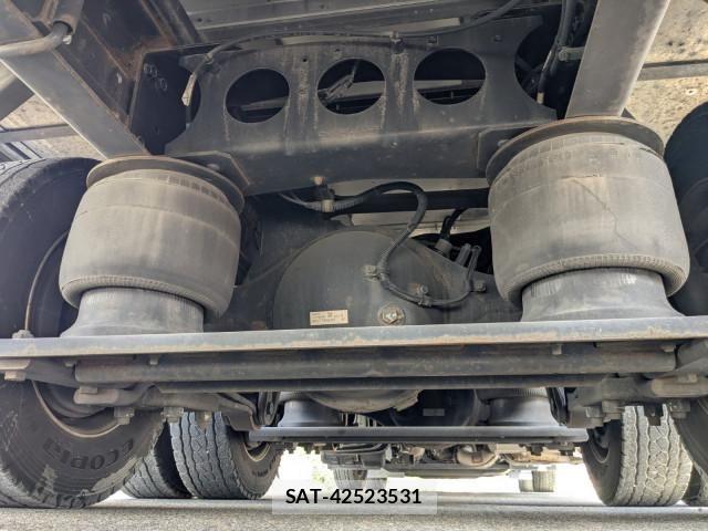 Mitsubishi GREAT 2022-12 8231989-21