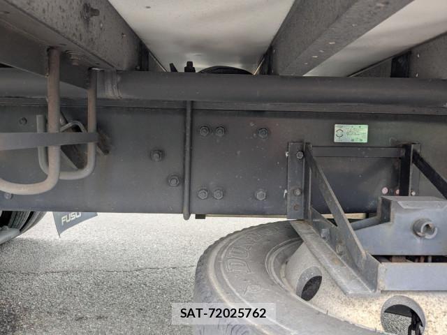 Mitsubishi GREAT 2020-11 8232000-9