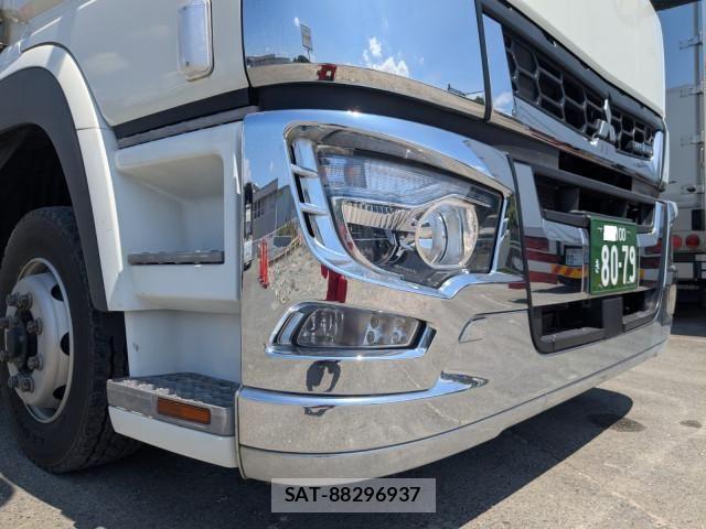 Mitsubishi GREAT 2022-09 8231988-21