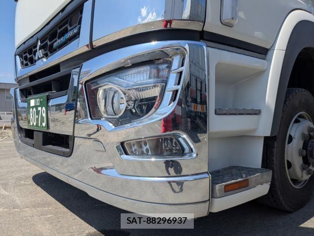 Mitsubishi GREAT 2022-09 8231988-22