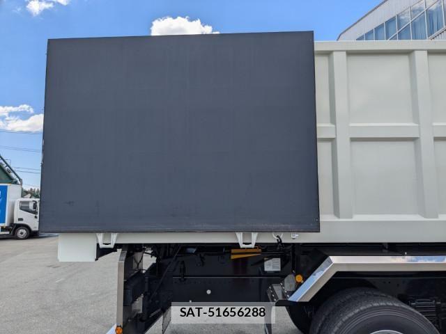 Mitsubishi GREAT 2026-03 8231982-12