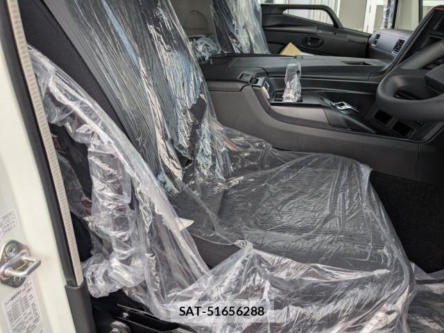 Mitsubishi GREAT 2026-03 8231982-24