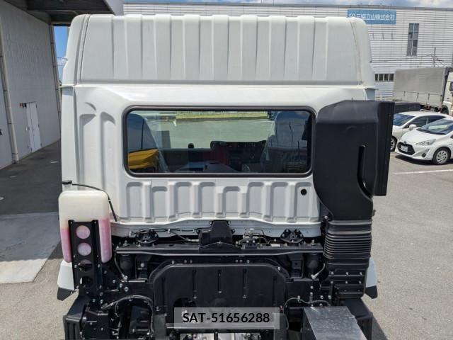 Mitsubishi GREAT 2026-03 8231982-27