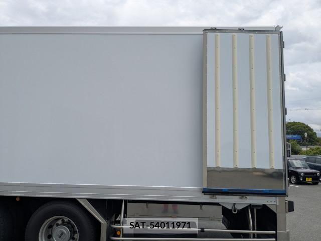 Mitsubishi GREAT 2025-04 8231981-15