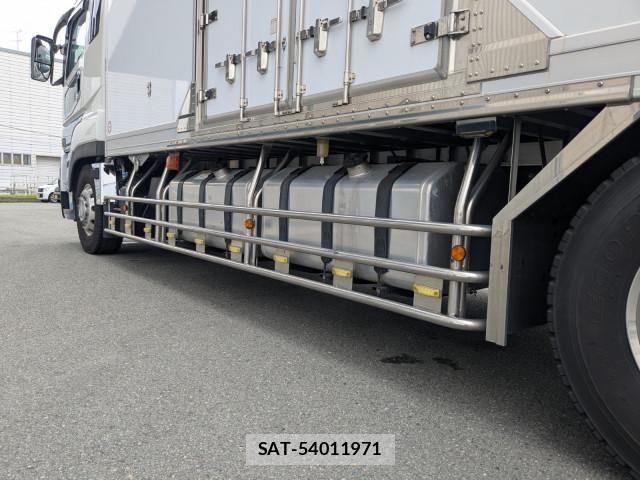Mitsubishi GREAT 2025-04 8231981-19