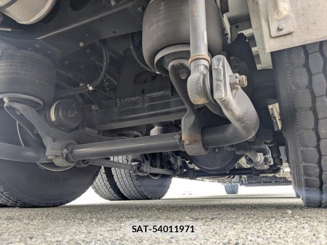 Mitsubishi GREAT 2025-04 8231981-23