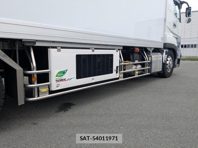 Mitsubishi GREAT 2025-04 8231981-24