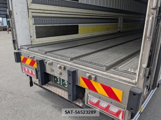Mitsubishi GREAT 2022-03 8231986-24