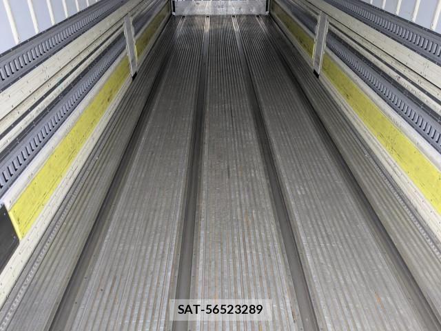 Mitsubishi GREAT 2022-03 8231986-26