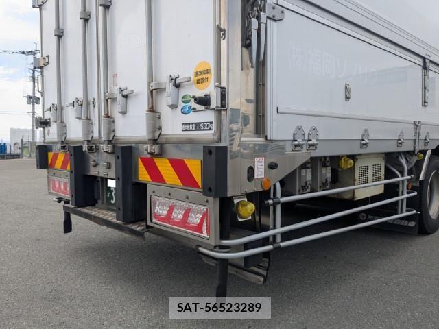 Mitsubishi GREAT 2022-03 8231986-5