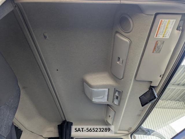 Mitsubishi GREAT 2022-03 8231986-8