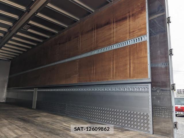 Mitsubishi GREAT 2016-05 8232004-23